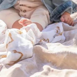 Aden + Anais - Cobertor Swaddle, 100% algodão orgânico, pacote com 4, Safari Dreams Sale