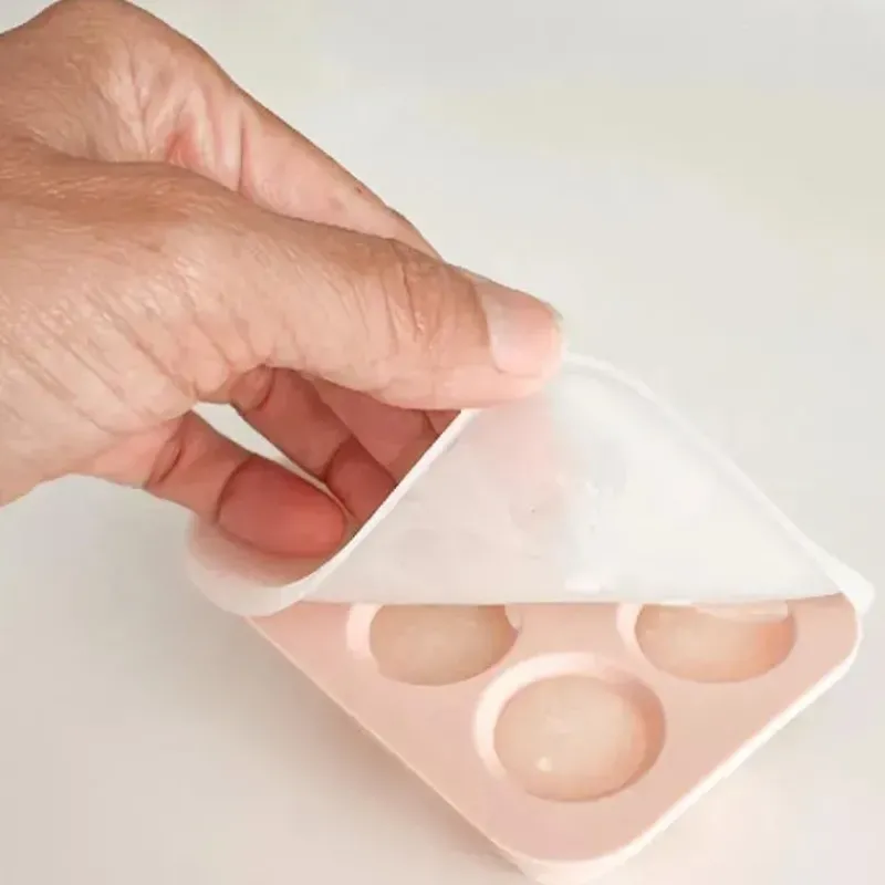 alioli__bandejas_para_fre_SKU8SzobhVj_2.webp Ali + Oli Ali+Oli - Bandejas para freezer de leite materno, silicone de qualidade alimentar sem BPA, pacote com 2, rosa claro Clearance