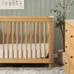 Million Dollar Baby Bebê de um milhão de dólares - Namsake Marin com bengala 3 em 1 berço conversível, mel | Cana de mel Online