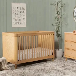 Million Dollar Baby Bebê de um milhão de dólares - Namsake Marin com bengala 3 em 1 berço conversível, mel | Cana de mel Online