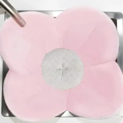 Blooming Bath Bloomingbath.com - Tapete de banho de flor de papoula - Almofada de banheira para pia para bebê, rosa/cinza New
