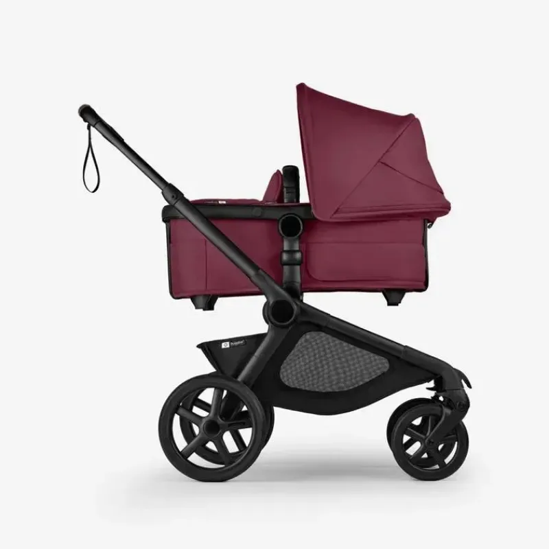 bugaboo__carrinho_de_beb__SKUbfn1ll4N_2.webp Bugaboo - Carrinho de bebê Kangaroo Complete, Preto/Cereja Escuro Hot