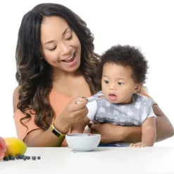 Bumkins - Primeiro conjunto de alimentação de silicone com tampa e colher, cinza Fashion