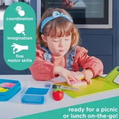 Casdon Toys Casdon - Conjunto de preparação de almoço de brinquedo Joseph Joseph GoEat para crianças a partir de 2 anos, com comida cortável Discount