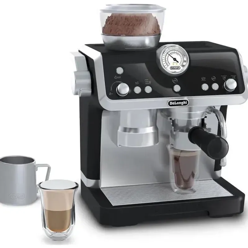 casdon__mquina_de_caf_bar_SKUBJQ12Afz_0.webp Casdon Toys Casdon - Máquina de café Barista DeLonghi Toys com sons e revelação mágica de café, para crianças a partir de 3 anos Fashion