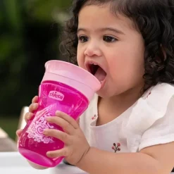 Chicco - 360° Spoutless Rim Trainer Sippy Cup 9M+ | Pink Hot