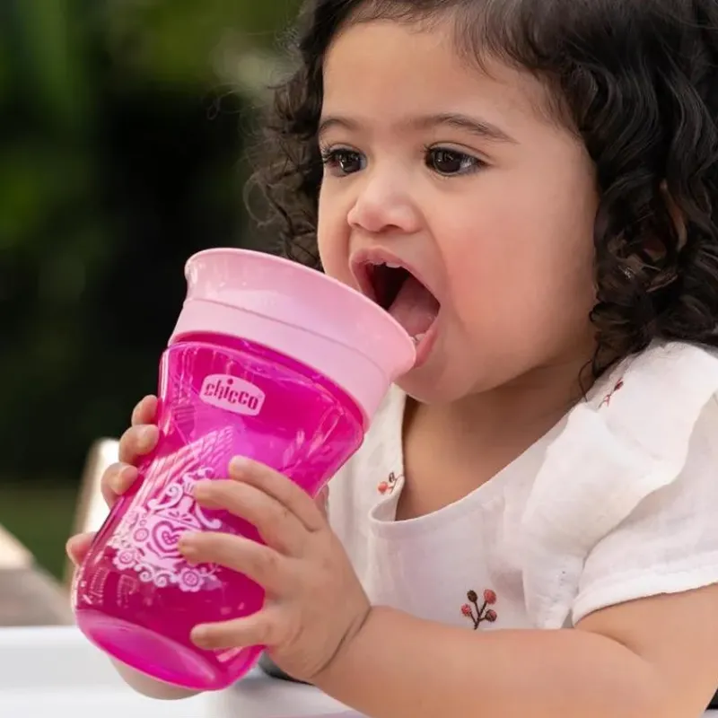 chicco___spoutless_rim_tr_SKUIaRnwxOv_4.webp Chicco - 360° Spoutless Rim Trainer Sippy Cup 9M+ | Pink Hot