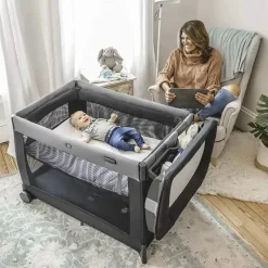 Chicco Lullaby Playard Portátil, Berço Portátil - Camden Outlet