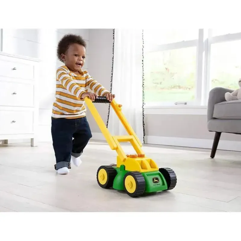 Tomy Cortador de grama eletrônico John Deere, brinquedo para crianças New