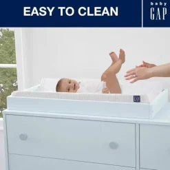 Delta Children - Trocador Gap BabyGap Contoured com capa refrescante, listra cinza New