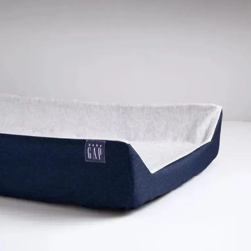 delta_children__trocador__SKUnZcCObiE_6.webp Delta Children - Trocador Gap BabyGap Contoured com capa de resfriamento, azul-marinho Outlet