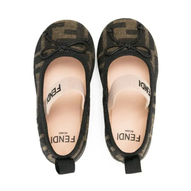 fendi_baby__sapato_de_bai_SKUVAY82Myr_1.webp Fendi Baby - Sapato de bailarina com laço Alover para menina Ff New