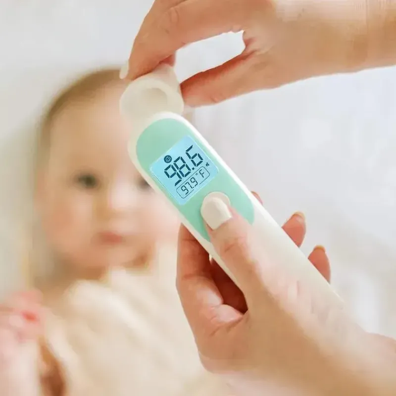 fridababy__termmetro_infr_SKUvk8Sf4hr_4.webp FridaBaby - Termômetro Infravermelho 3 em 1 Clearance