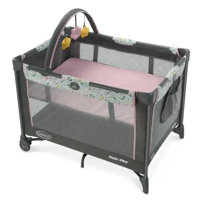 graco_pack_n_play_on_the__SKUcpOhT92w_0.webp Graco Pack 'n Play On the Go Playard com berço dobrável Tasha Sale