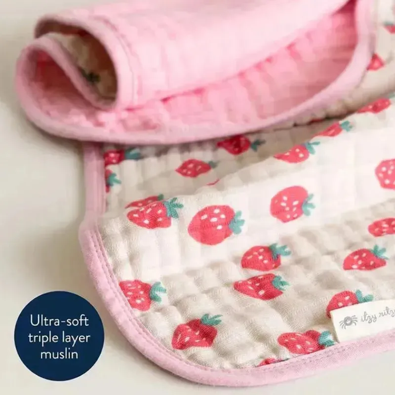 itzy_ritzy__itzy_blanket__SKUxhp6vSY7_3.webp Itzy Ritzy - Itzy Blanket™, Strawberries + Cream New
