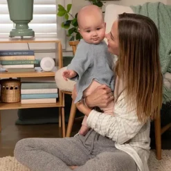 Ingenuity Kids II - Chupeta para bebês Pock-a-Bye e alto-falante Bluetooth, streaming de música Outlet