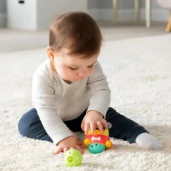 Lamaze - Crawl &amp; Chase Pug Popper™ - Brinquedo sensorial para bebês Clearance
