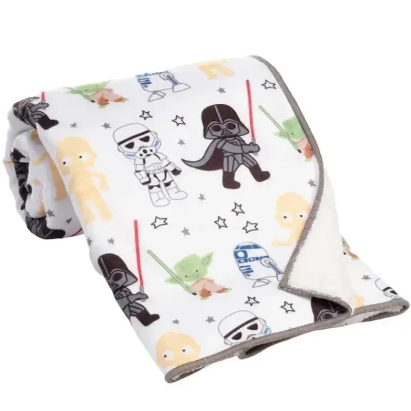 lambs_ampamp_ivy__coberto_SKUFqLkl0PR_0.webp Lambs u0026 Ivy Lambs & Ivy - Cobertor Clássico Star Wars Outlet