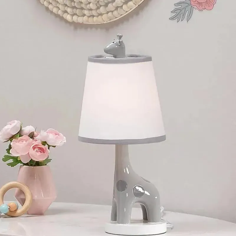 lambs_ampamp_ivy__lmpada__SKUppYyun8Y_2.webp Lambs u0026 Ivy Lambs & Ivy - Lâmpada com abajur e lâmpada, girafa e meia Fashion