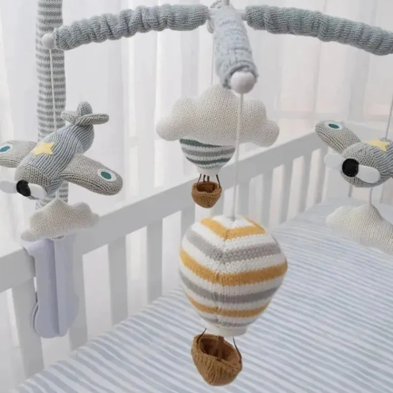 living_textiles__baby_mus_SKUSiZRkGWP_4.webp Living Textiles - Baby Music Mobile, Brinquedo de berço, Up up and Away Best