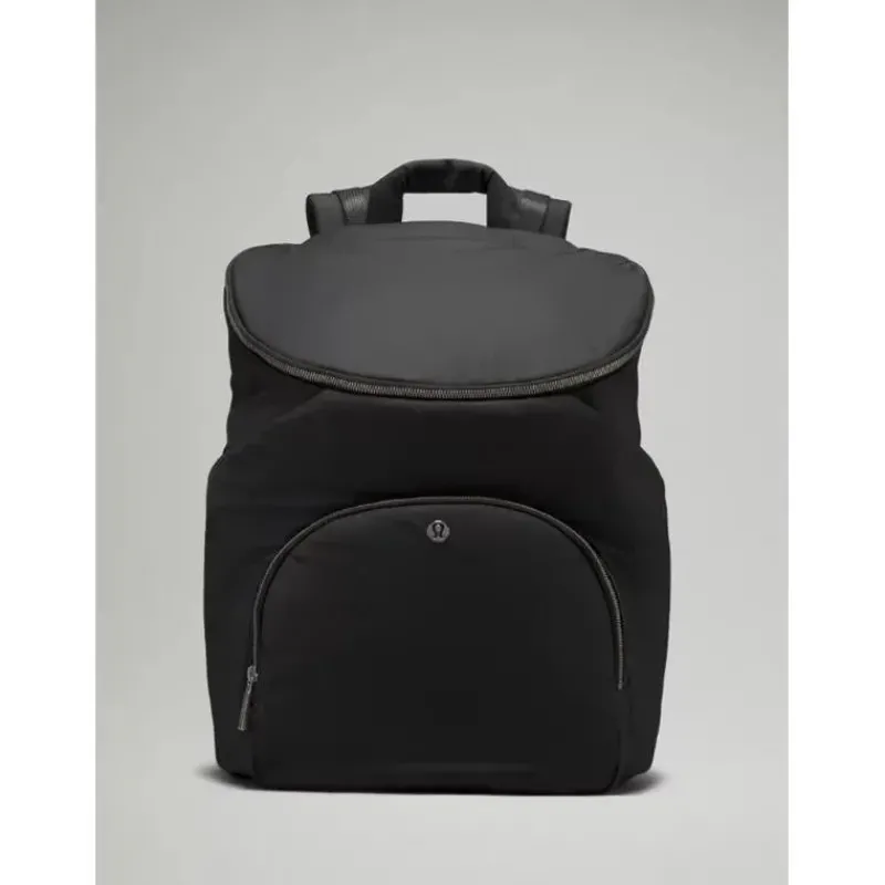 lululemon__mochila_para_n_SKU6wzzuMsb_0.webp Lululemon - Mochila para novos pais 17L, Preto/Prata Drop Outlet