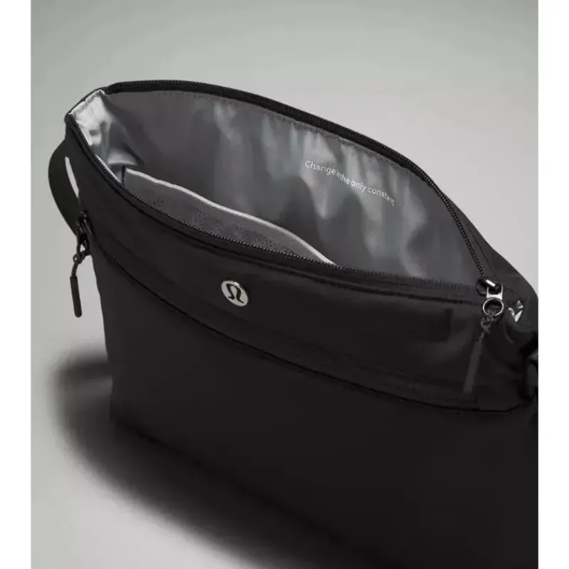 lululemon__mochila_para_n_SKU6wzzuMsb_9.webp Lululemon - Mochila para novos pais 17L, Preto/Prata Drop Outlet
