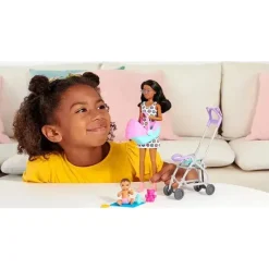 Fisher-Price Mattel - Barbie Playset com boneca babá, cabelo castanho encaracolado Online