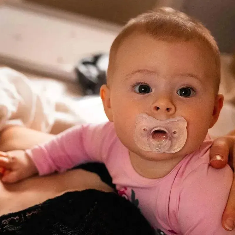 medela__chupeta_de_beb_pk_SKUAohiXIZF_5.webp Medela - chupeta de bebê 2Pk, rosa/transparente Best