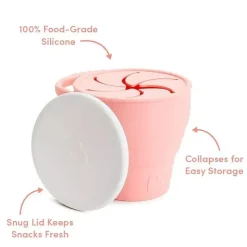 Munchkin - C'est Silicone! Snack Catcher® dobrável com tampa, coral Outlet
