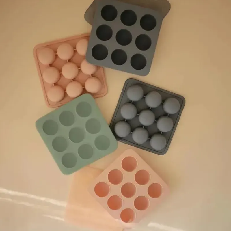 mushie__bandeja_de_silico_SKUSRJDo5nI_5.webp Mushie - Bandeja de silicone para freezer de comida para bebê com tampa, 9 xícaras de 1,5 onças, Cambridge Blue Best