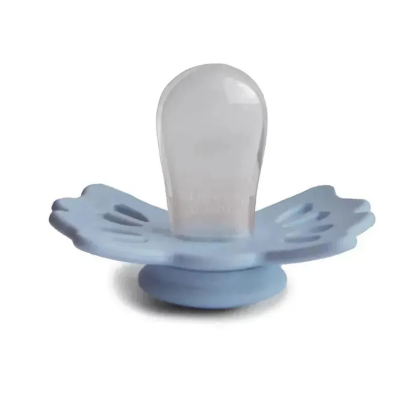 mushie__chupeta_de_silico_SKUG35jNv6T_1.webp Mushie - Chupeta de silicone simétrica da sorte azul ardósia/pó 2Pk, 0/6M Sale