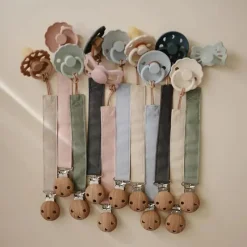 Mushie - Linen Pacifier Clip 2 Pack, Olive/Shifting Sand Sale