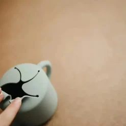 Mushie - Silicone Snack Cup, Cambridge Blue Hot