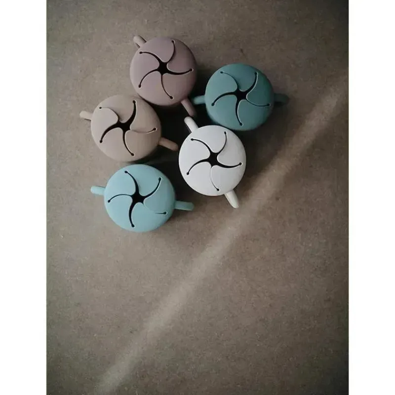 mushie__snack_cup_de_sili_SKUzm2MHAJO_2.webp Mushie - Snack Cup de Silicone, Blush Sale
