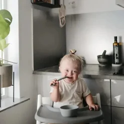 Mushie - Tigela de Sucção para Bebê de Silicone, Marfim Best