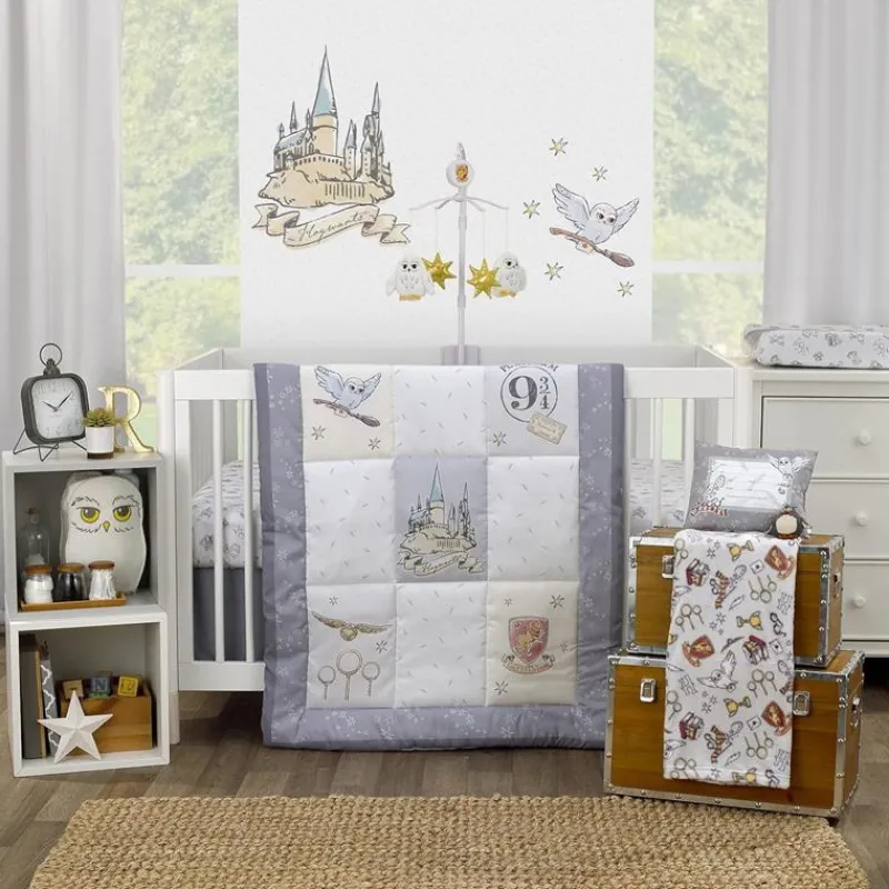 nojo__warner_brothers_har_SKU0kEmz7DN_2.webp NoJo - Warner Brothers Harry Potter Magical Moments Changing Pad Cover New