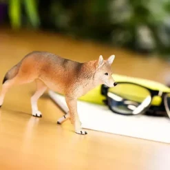 Safari Ltd . - Estatueta de brinquedo Coyote, figura detalhada 6,5 Discount