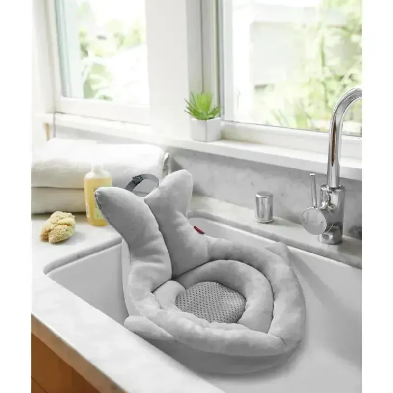 skip_hop__banhista_para_p_SKU6zcU5Mqb_4.webp Skip Hop - Banhista para pia Moby Softspot, cinza Outlet