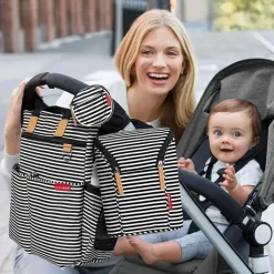 Skip Hop - Bolso Chupeta, Preto e Branco Outlet