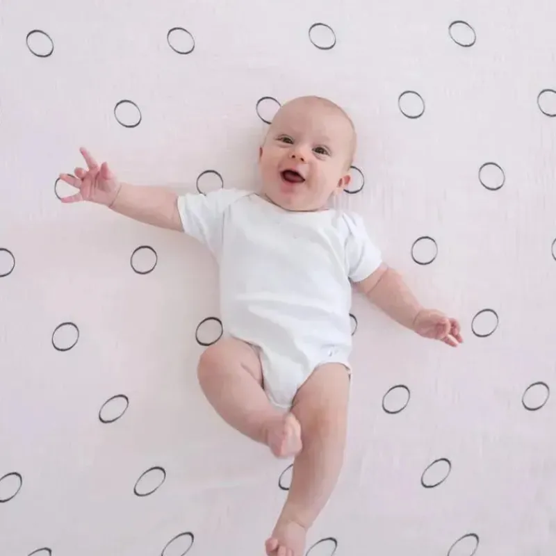 swaddle_designs__cobertor_SKUI4aPoj7E_2.webp Swaddle Designs - Cobertor Swaddle Marquisette com listras rosa pastel Hot