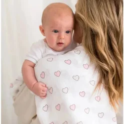Swaddle Designs - Manta Swaddle Marquisette Aimee, Corações Rosa Online