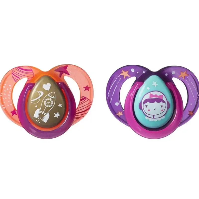 tommee_tippee__chupetas_n_SKUEIyFGKQx_1.webp Tommee Tippee - chupetas noturnas - pacote de 2, cores podem variar Sale