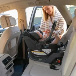 Uppababy - Assento de carro infantil Aria, Jake (carvão) Clearance